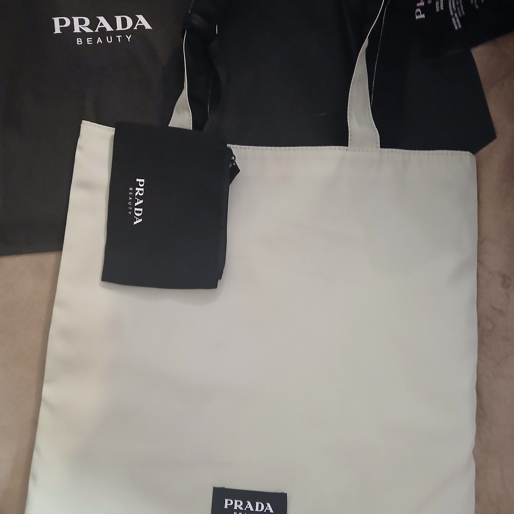 Prada Black and Mint Green Interior Tote. Comes With The Prada Gift Bag.